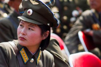 north-korea-army-women-26038614